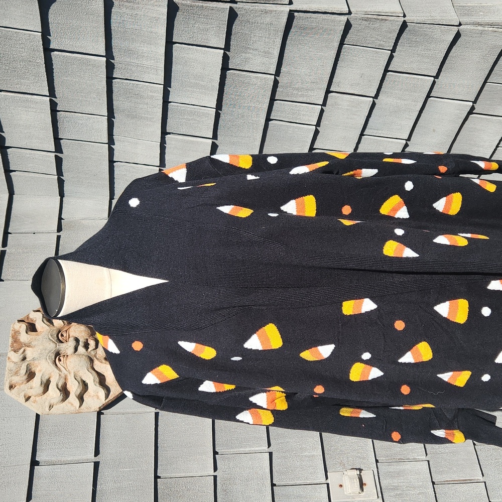 Backstitch Bruja Candy Corn Sweater Size 3X - Picture 3 of 15